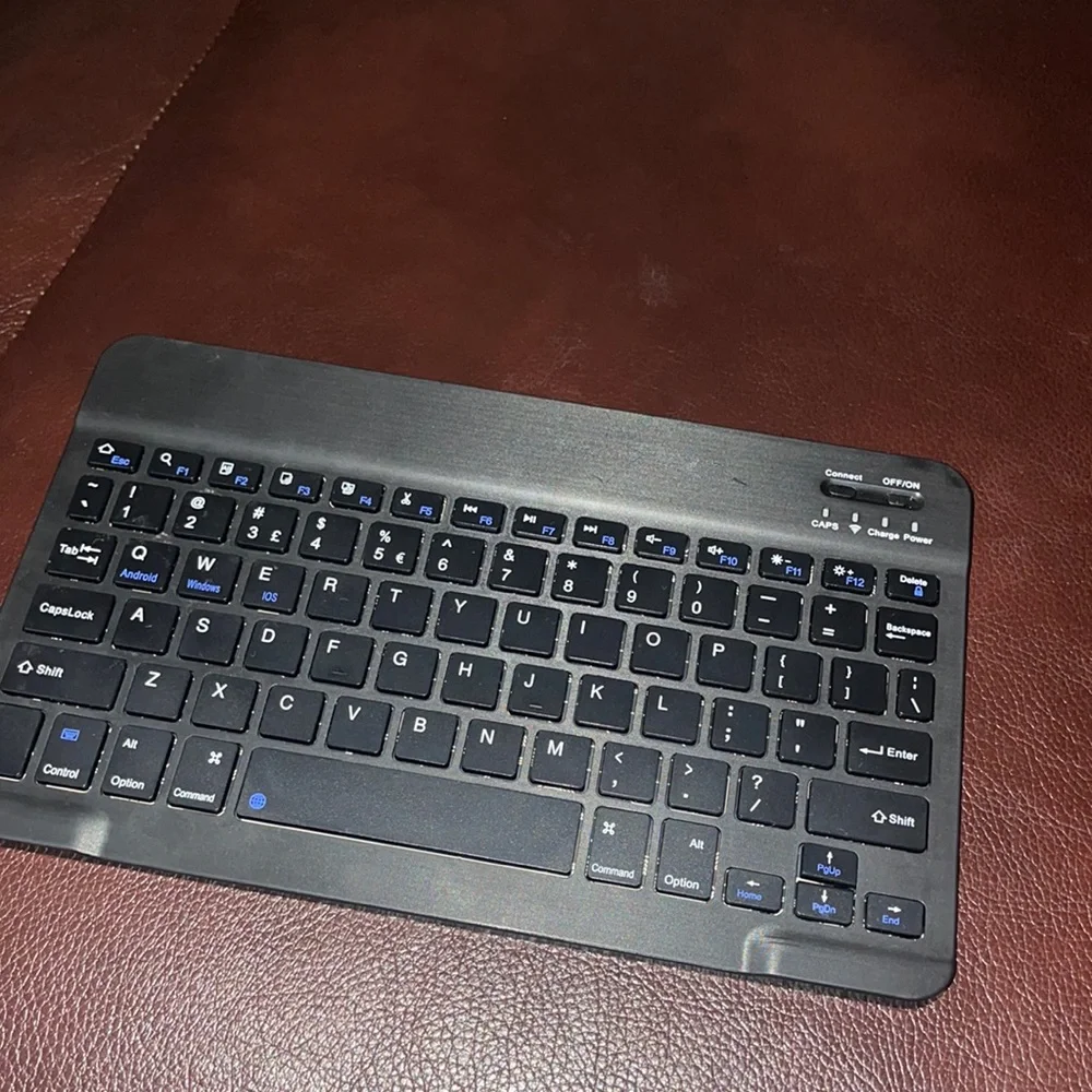 iPad any iPad Bluetooth connected to keyboard it